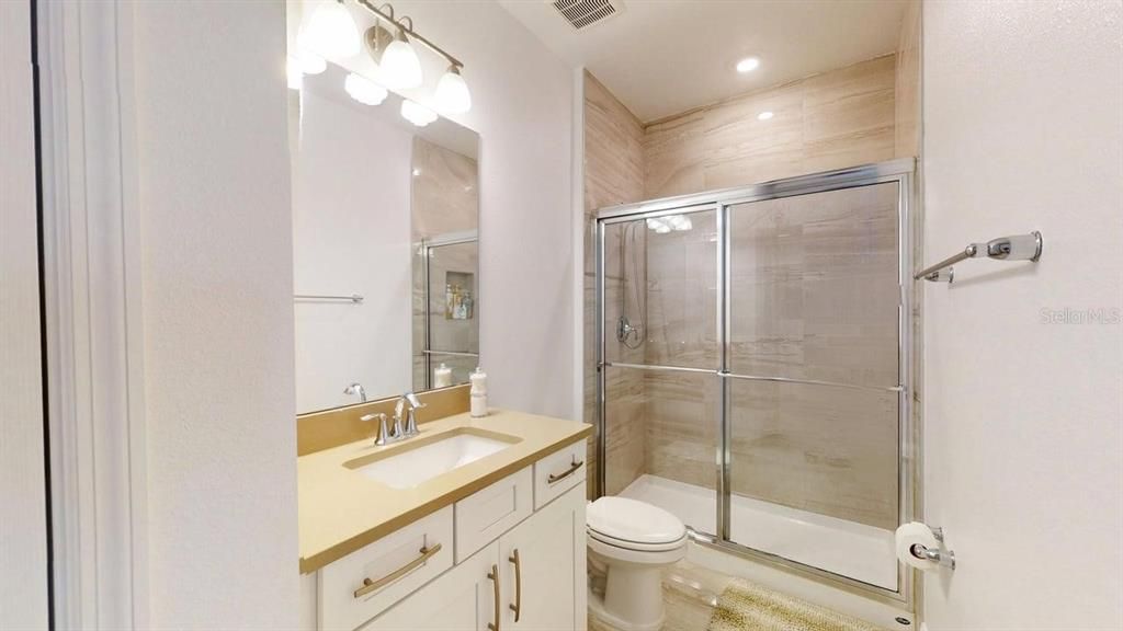 En Venta: $1,290,000 (5 camas, 5 baños, 3458 Pies cuadrados)