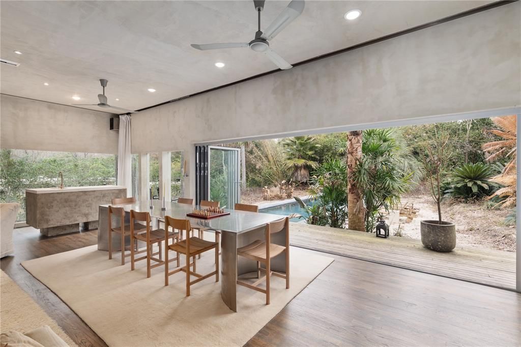 For Sale: $1,999,000 (4 beds, 3 baths, 2797 Square Feet)