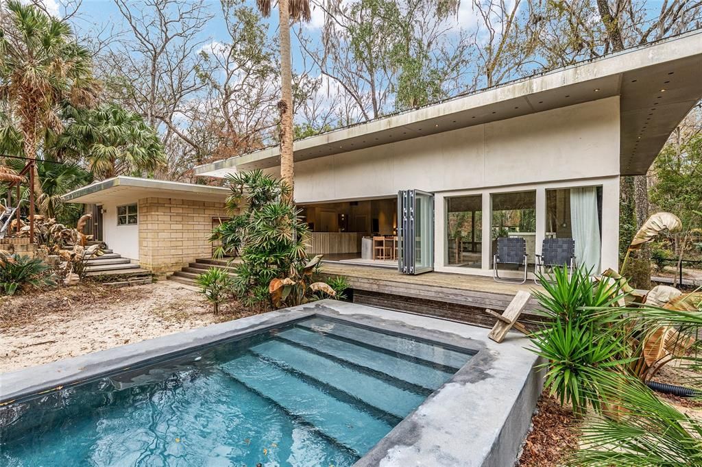 For Sale: $1,999,000 (4 beds, 3 baths, 2797 Square Feet)