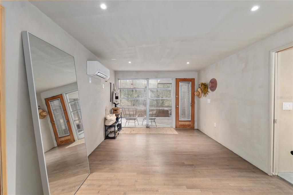 For Sale: $1,999,000 (4 beds, 3 baths, 2797 Square Feet)
