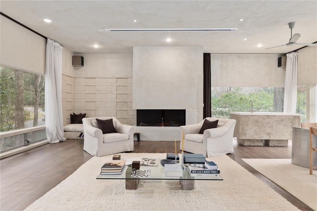 For Sale: $1,999,000 (4 beds, 3 baths, 2797 Square Feet)