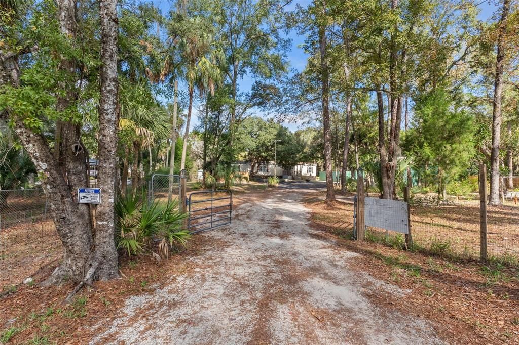 На продажу: $225,000 (3 спален, 2 ванн, 1500 Квадратных фут)