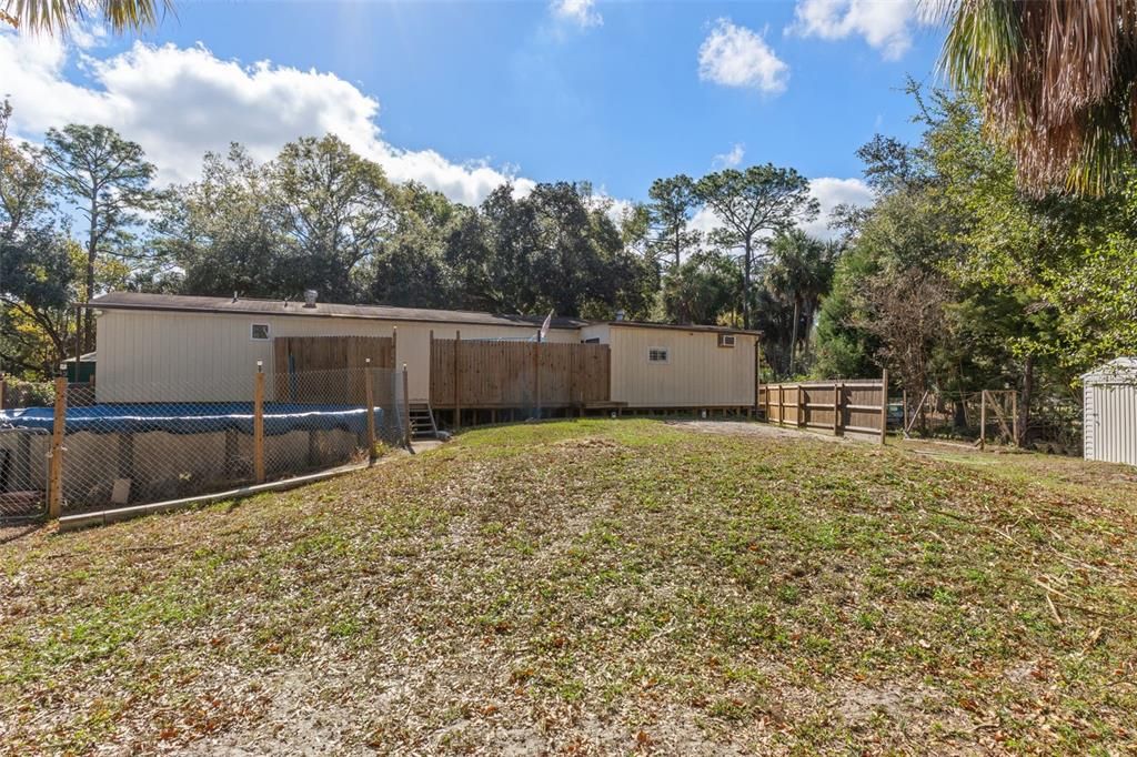 На продажу: $225,000 (3 спален, 2 ванн, 1500 Квадратных фут)