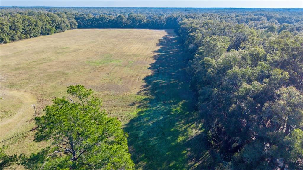En Venta: $600,000 (9.70 acres)