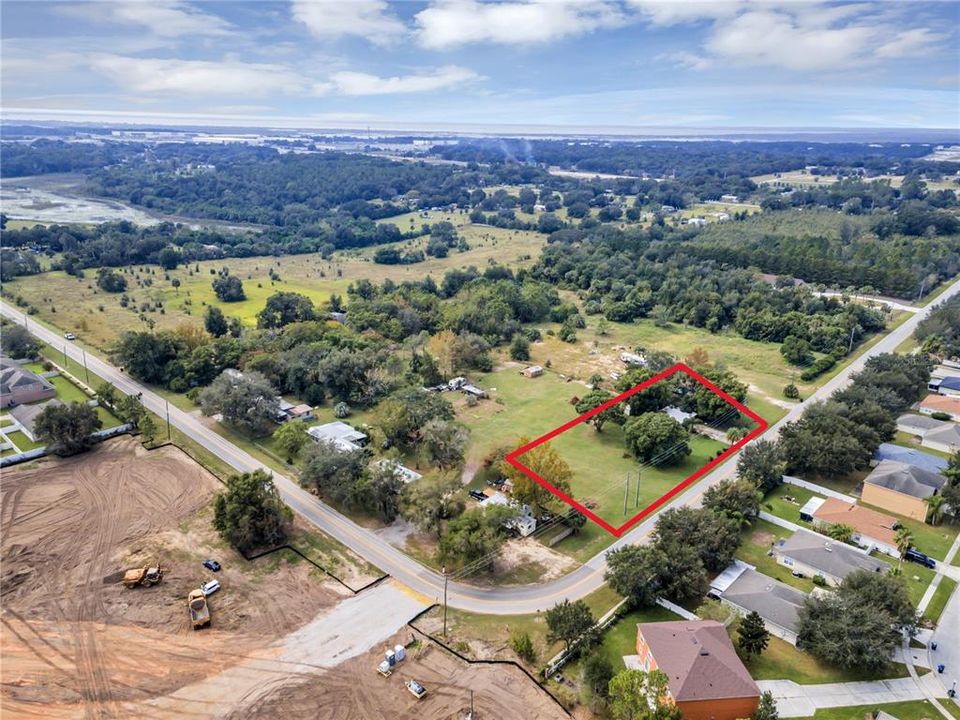 En Venta: $189,900 (0.61 acres)