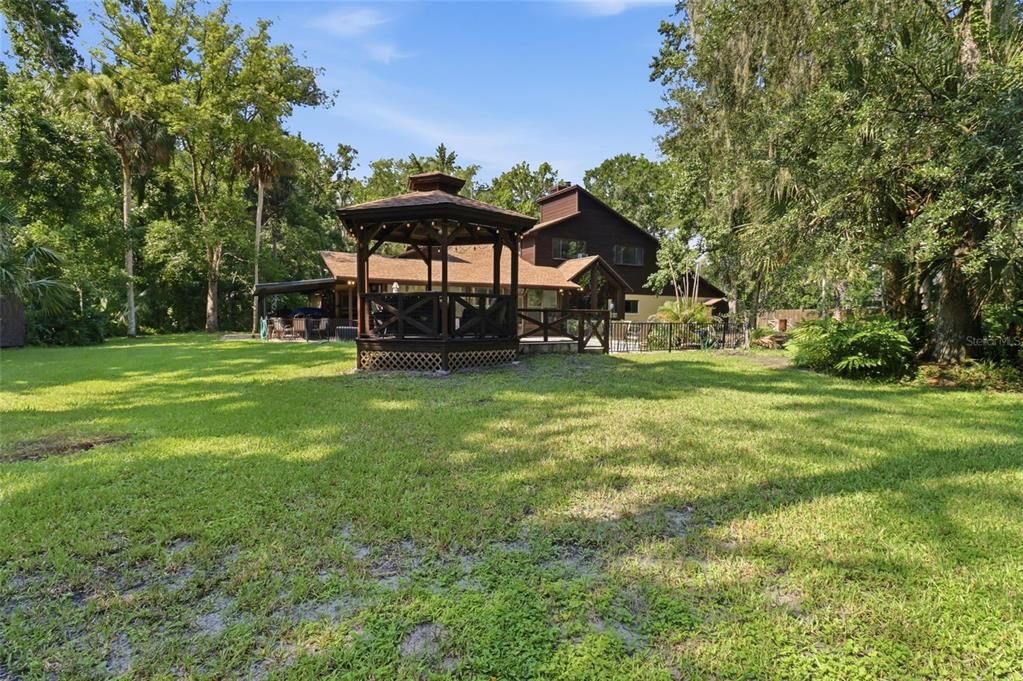 На продажу: $1,049,000 (4 спален, 3 ванн, 4464 Квадратных фут)