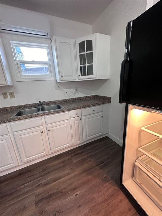 待售: $550,000 (3 贝兹, 0 浴室, 1816 平方英尺)