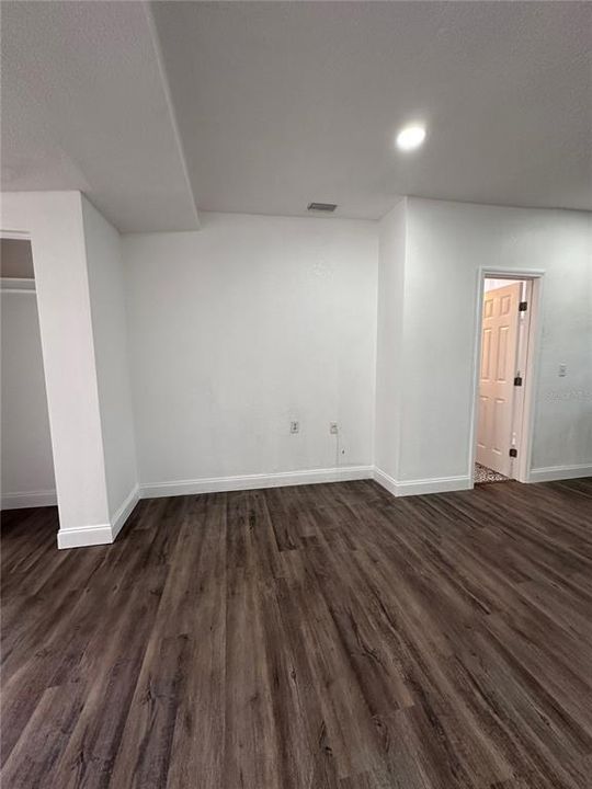 待售: $550,000 (3 贝兹, 0 浴室, 1816 平方英尺)