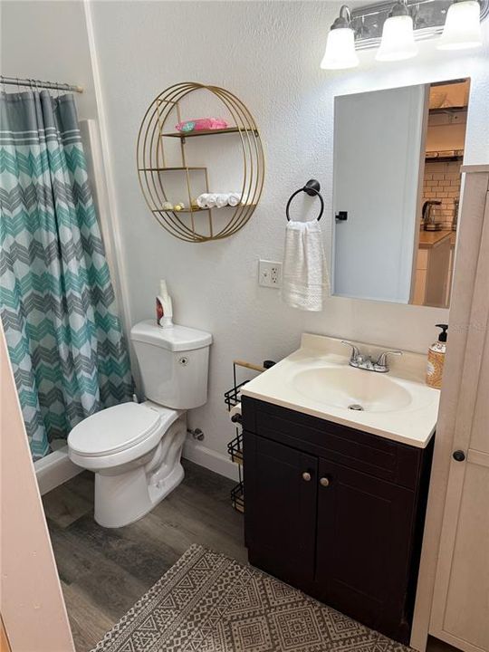 待售: $550,000 (3 贝兹, 0 浴室, 1816 平方英尺)