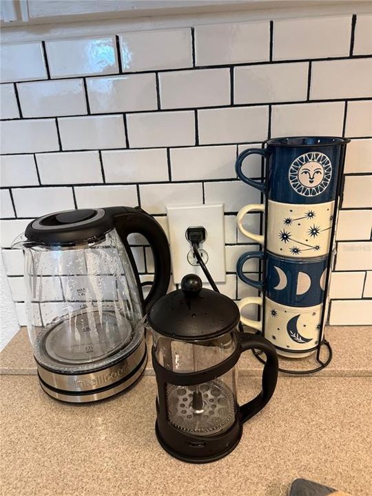 待售: $550,000 (3 贝兹, 0 浴室, 1816 平方英尺)