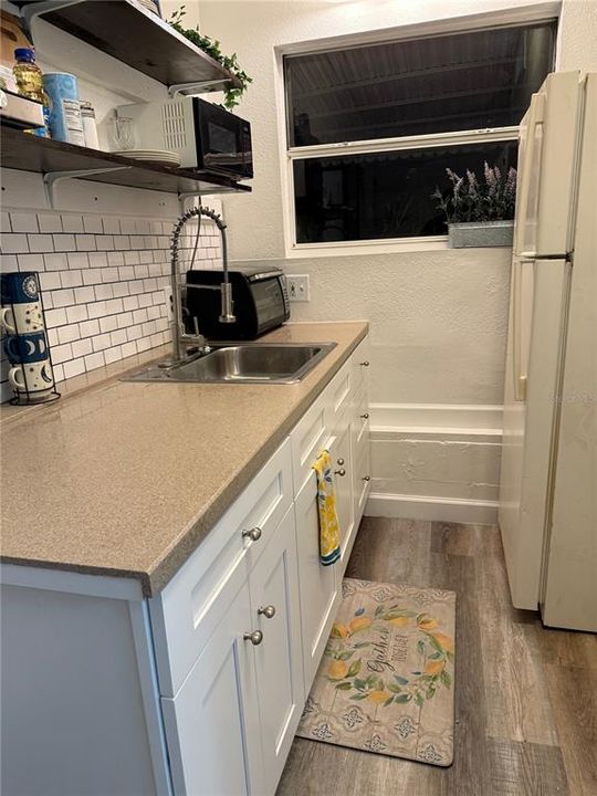 待售: $550,000 (3 贝兹, 0 浴室, 1816 平方英尺)