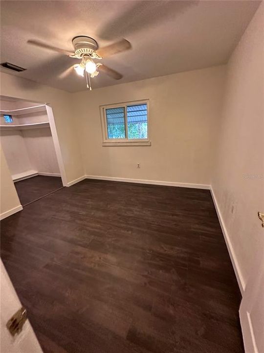 待售: $550,000 (3 贝兹, 0 浴室, 1816 平方英尺)