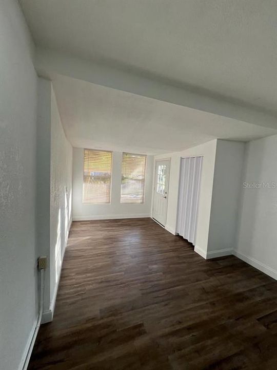 待售: $550,000 (3 贝兹, 0 浴室, 1816 平方英尺)