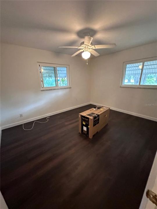 待售: $550,000 (3 贝兹, 0 浴室, 1816 平方英尺)