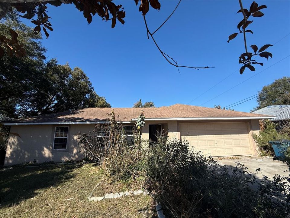 Vendido Recientemente: $205,000 (3 camas, 2 baños, 1228 Pies cuadrados)
