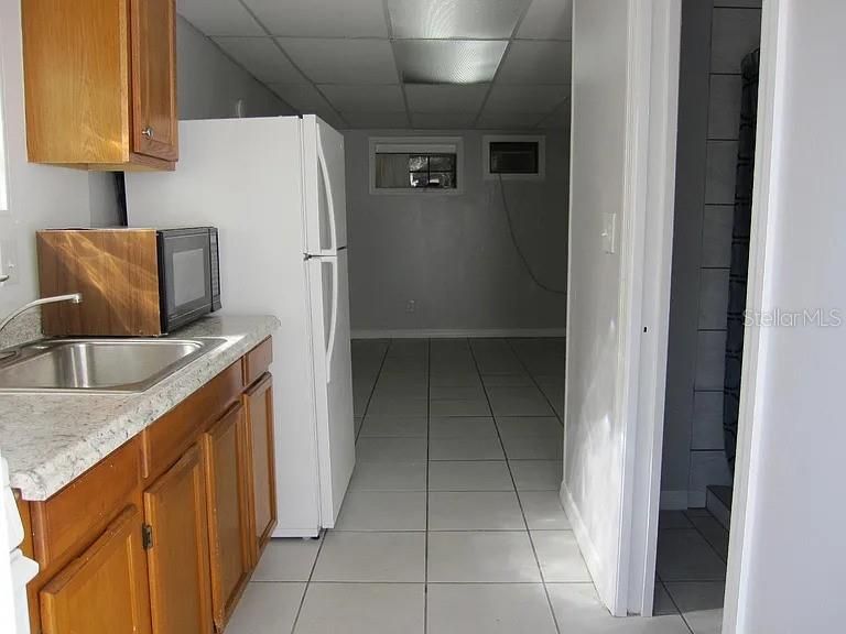 For Rent: $1,000 (0 beds, 1 baths, 286 Square Feet)