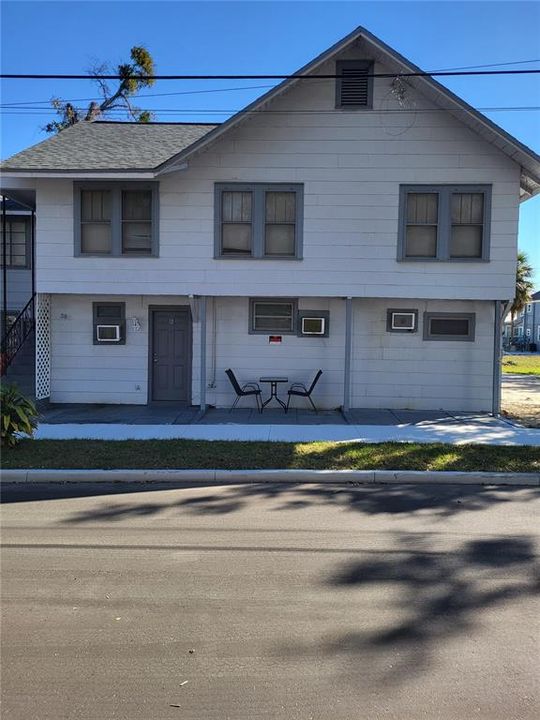 For Rent: $1,000 (0 beds, 1 baths, 286 Square Feet)