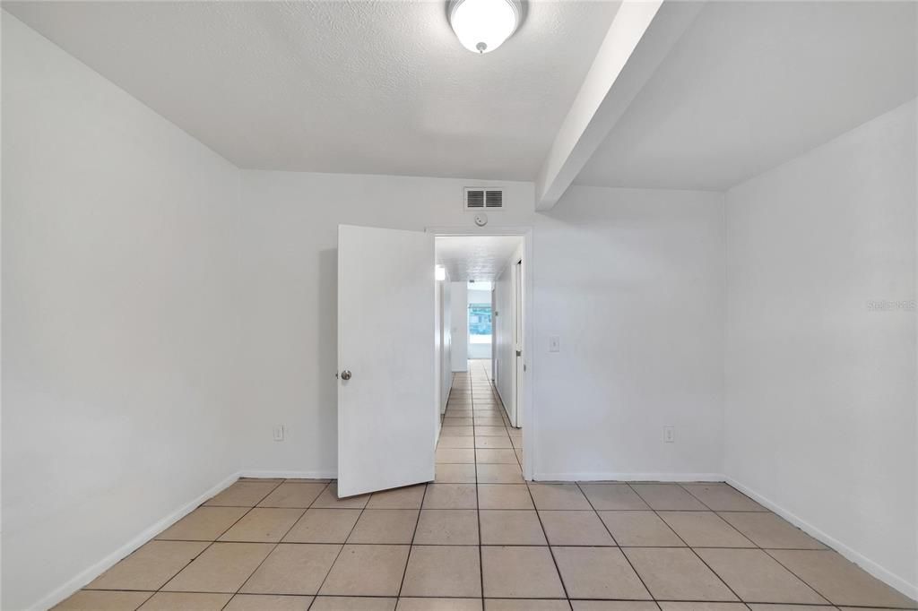 Activo con contrato: $599,000 (8 camas, 0 baños, 1576 Pies cuadrados)