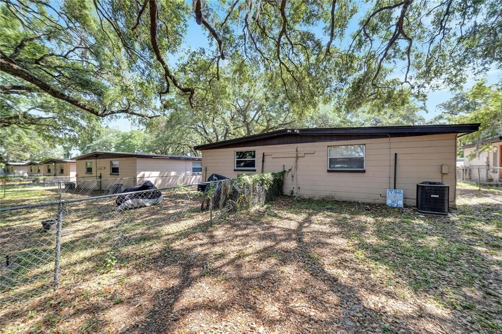 Activo con contrato: $599,000 (8 camas, 0 baños, 1576 Pies cuadrados)