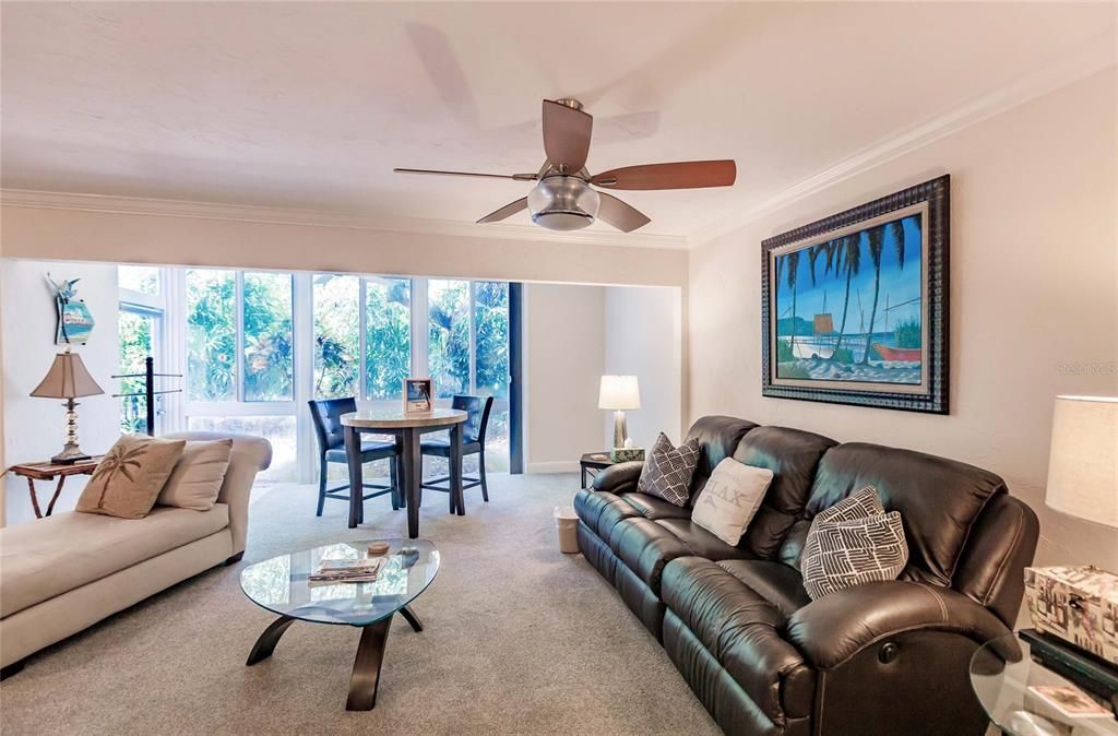 For Rent: $8,010 (2 beds, 2 baths, 1310 Square Feet)