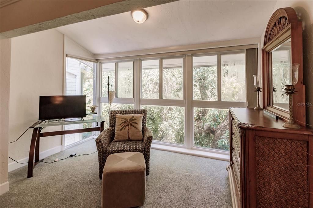 For Rent: $8,010 (2 beds, 2 baths, 1310 Square Feet)