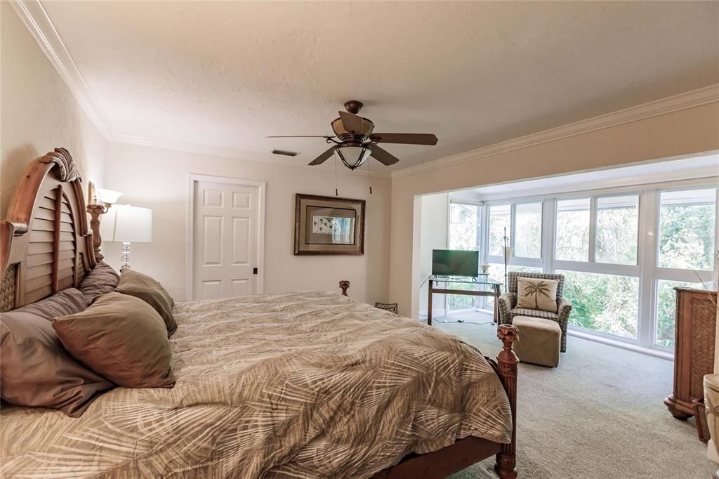 For Rent: $9,500 (2 beds, 2 baths, 1310 Square Feet)