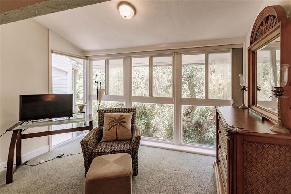 For Rent: $9,500 (2 beds, 2 baths, 1310 Square Feet)