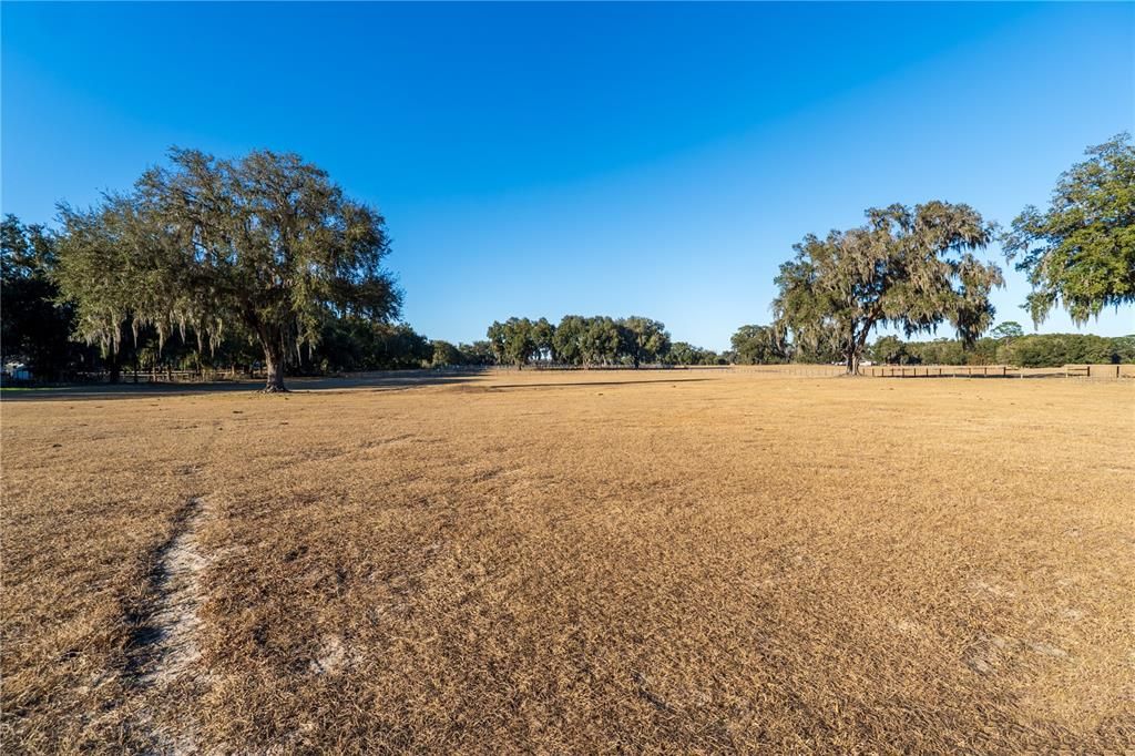 For Sale: $850,000 (25.00 acres)