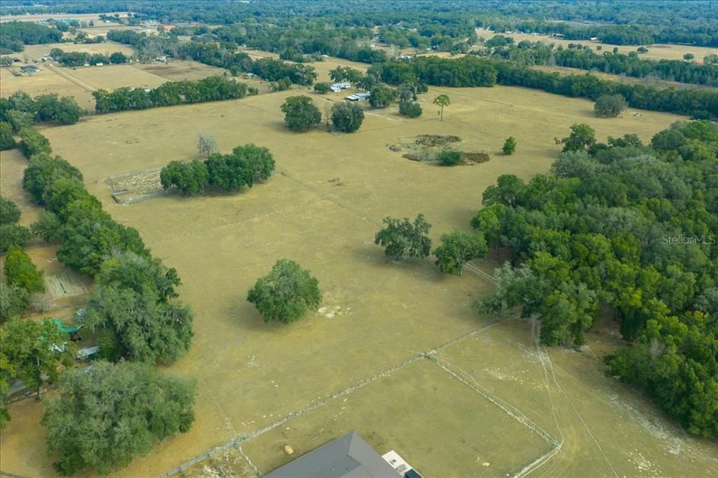 For Sale: $850,000 (25.00 acres)