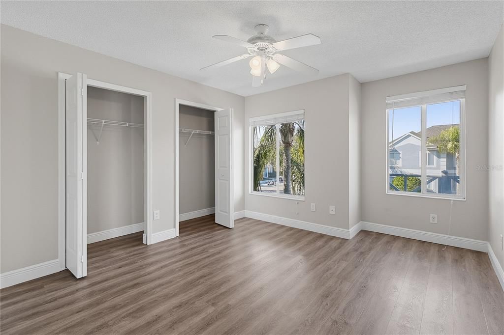 Activo con contrato: $249,900 (2 camas, 2 baños, 1580 Pies cuadrados)