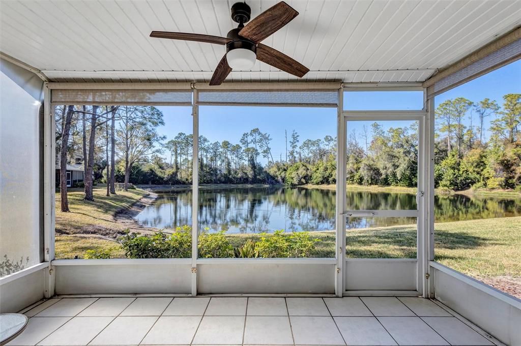 For Sale: $159,000 (2 beds, 2 baths, 1004 Square Feet)