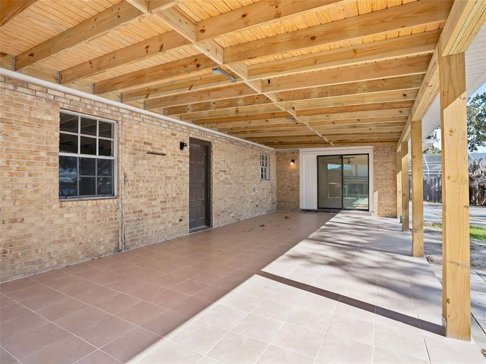 For Sale: $835,000 (3 beds, 2 baths, 2025 Square Feet)