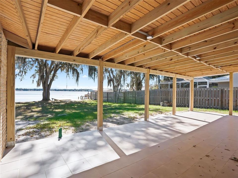 For Sale: $835,000 (3 beds, 2 baths, 2025 Square Feet)