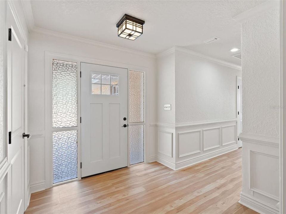 For Sale: $835,000 (3 beds, 2 baths, 2025 Square Feet)