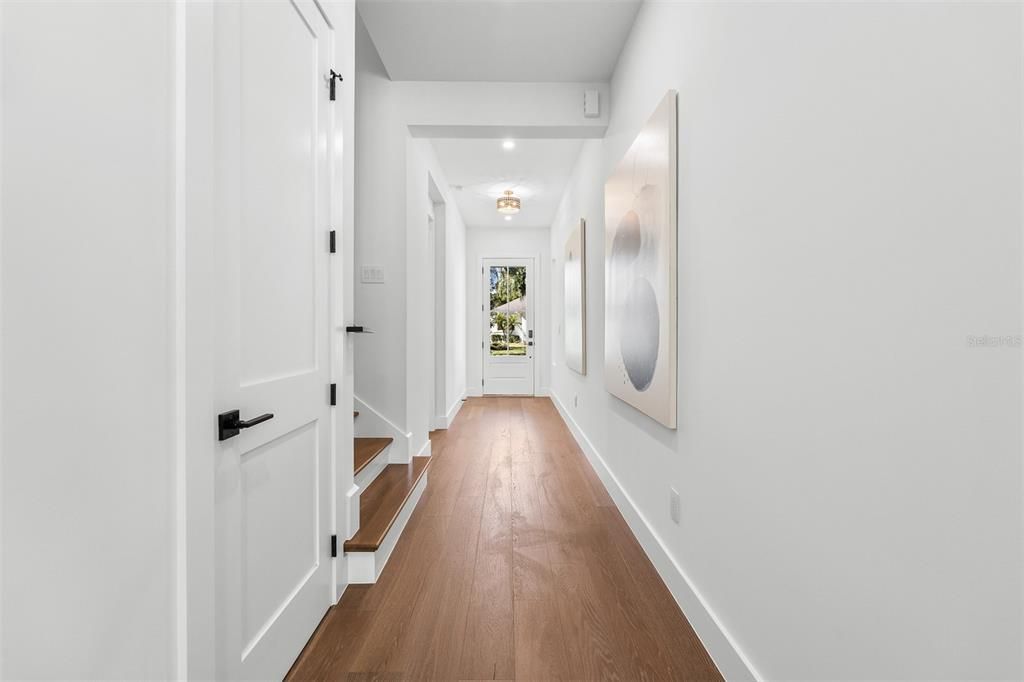 Activo con contrato: $1,639,900 (5 camas, 4 baños, 3252 Pies cuadrados)