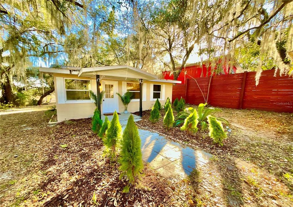 En Venta: $249,800 (2 camas, 2 baños, 1020 Pies cuadrados)