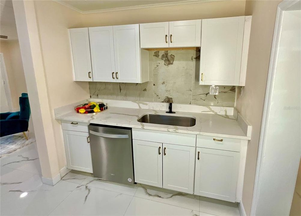En Venta: $249,800 (2 camas, 2 baños, 1020 Pies cuadrados)