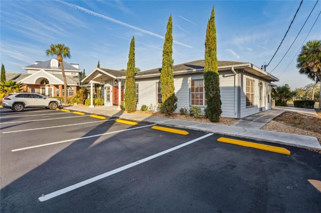 For Sale: $1,150,000 (0 beds, 0 baths, 4558 Square Feet)