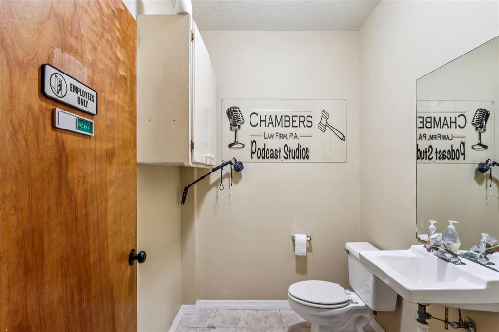 For Sale: $1,150,000 (0 beds, 0 baths, 4558 Square Feet)