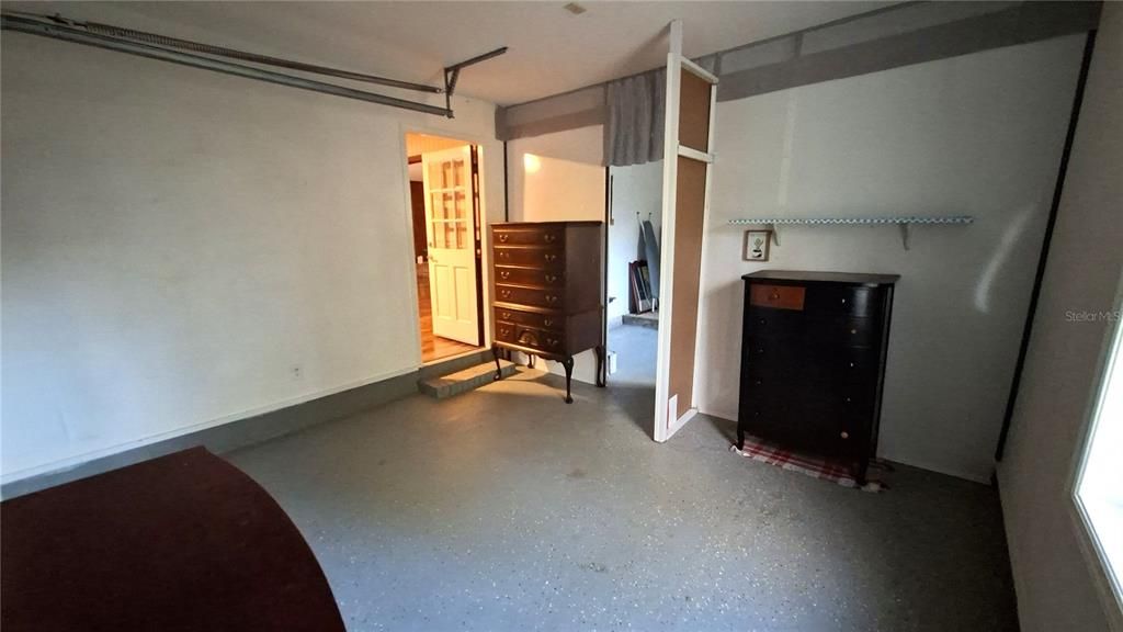 For Sale: $280,000 (3 beds, 2 baths, 1352 Square Feet)