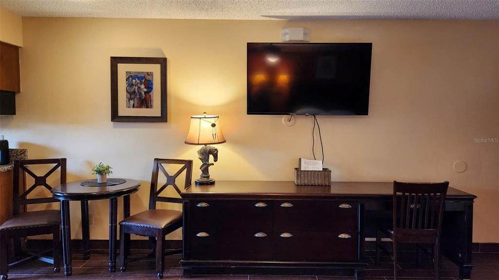 На продажу: $145,000 (1 спален, 1 ванн, 481 Квадратных фут)