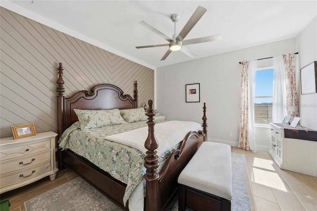 For Sale: $619,000 (3 beds, 2 baths, 2376 Square Feet)