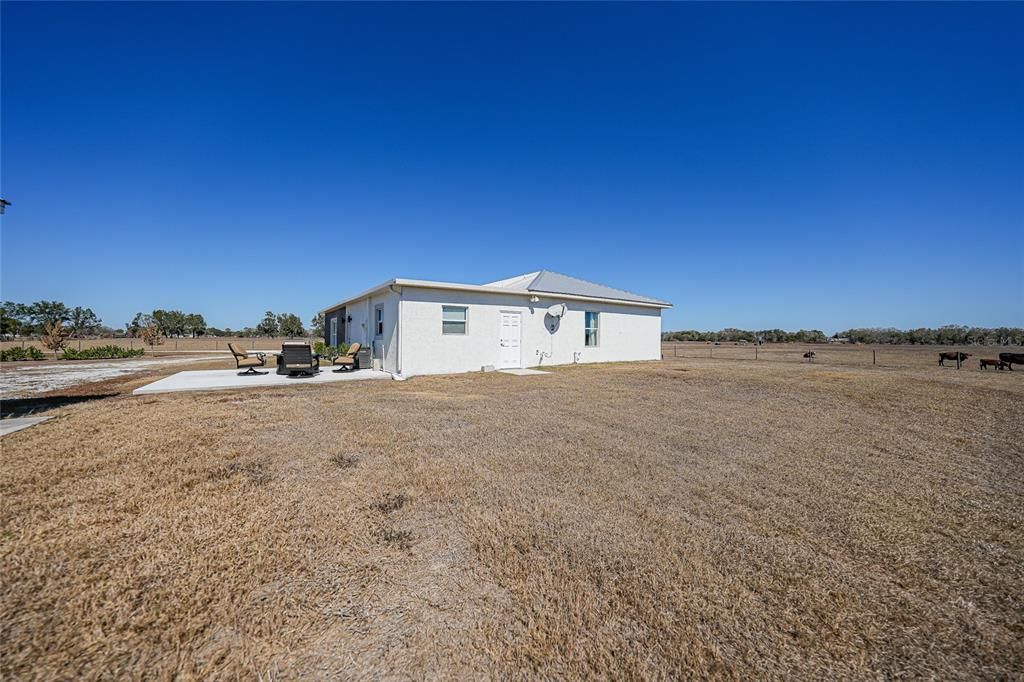 For Sale: $619,000 (3 beds, 2 baths, 2376 Square Feet)