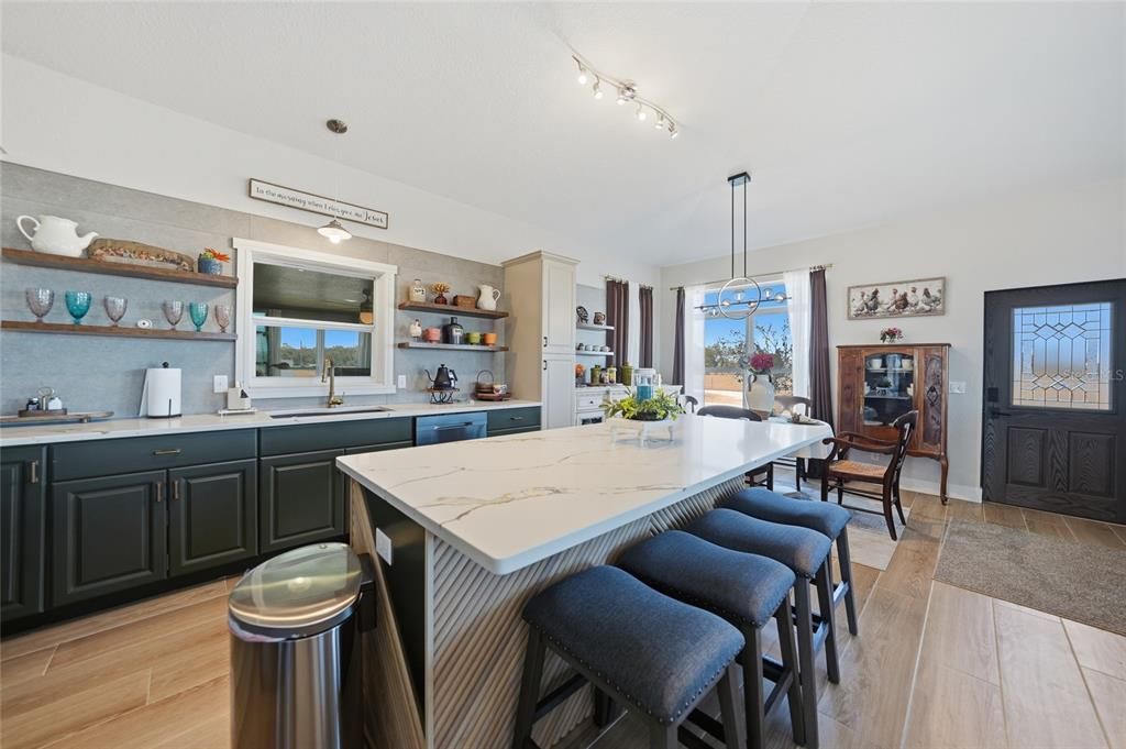For Sale: $619,000 (3 beds, 2 baths, 2376 Square Feet)