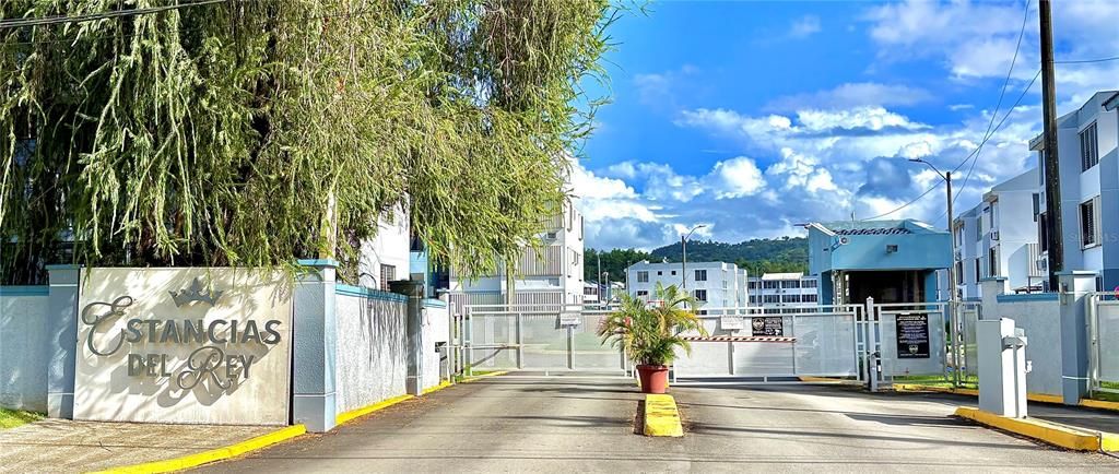 Recently Sold: $179,000 (3 beds, 2 baths, 1147 Square Feet)