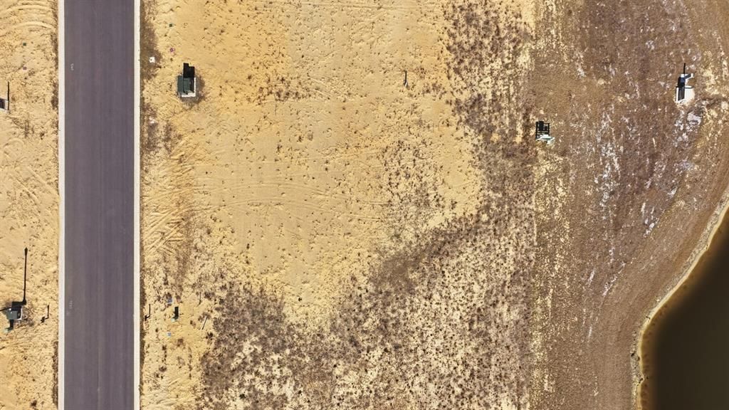 На продажу: $325,000 (0.26 acres)