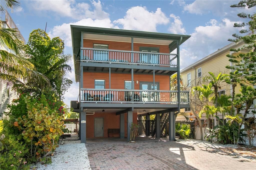 For Rent: $6,500 (2 beds, 2 baths, 1511 Square Feet)