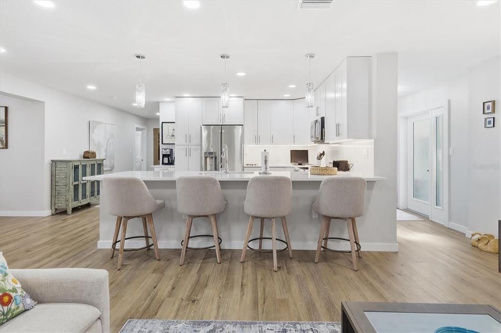 For Rent: $8,500 (3 beds, 2 baths, 2012 Square Feet)