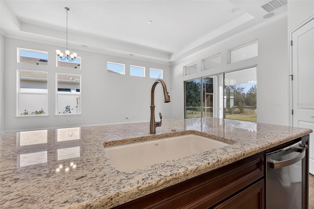 Active With Contract: $565,000 (3 beds, 2 baths, 2133 Square Feet)