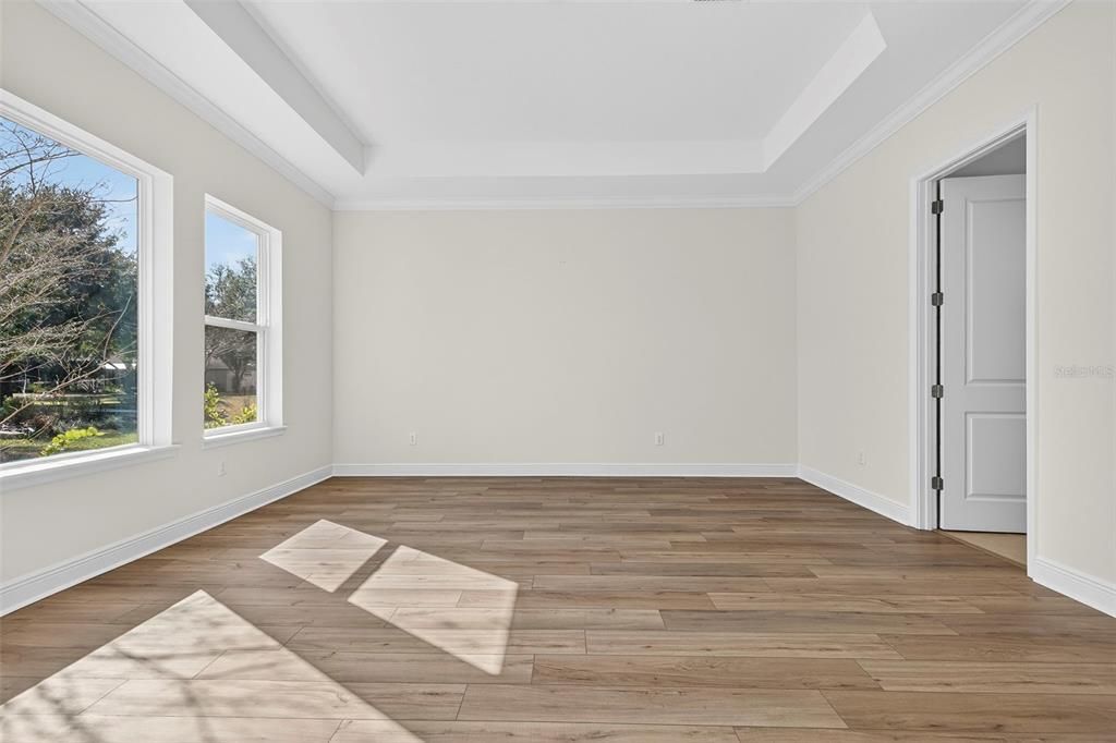 Active With Contract: $565,000 (3 beds, 2 baths, 2133 Square Feet)